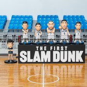「SLAM DUNK FIGURE COLLECTION -湘北SET2-」と「THE FIRST SLAM DUNK ロゴフィギュア」