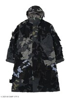 「爆発迷彩フードコート」