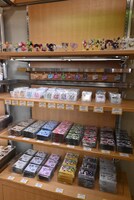 「坂本商店出張所物販コーナー」の様子