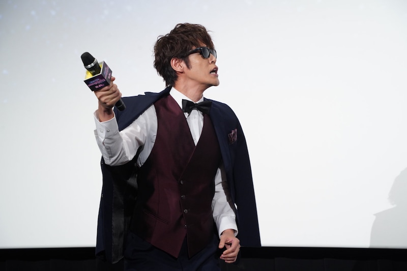 観客からの反応を待つ宮野真守