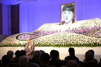 弔辞を読む毒蝮三太夫