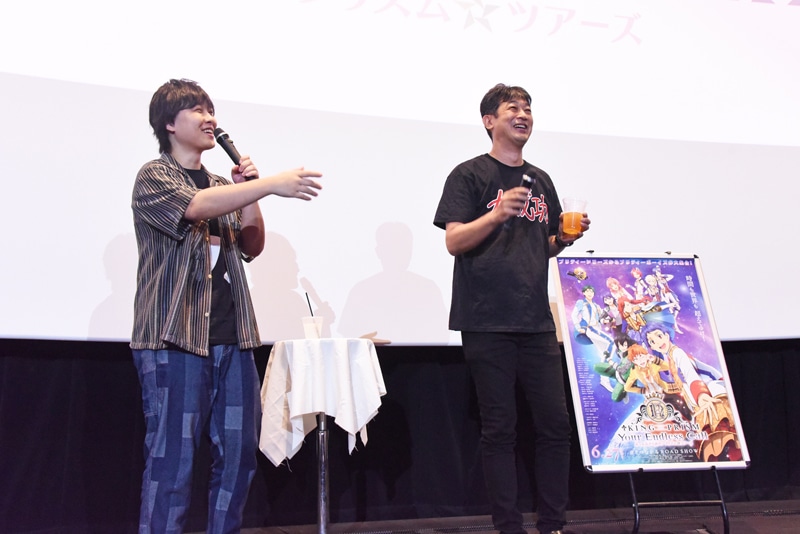 左から寺島惇太、菱田正和総監督