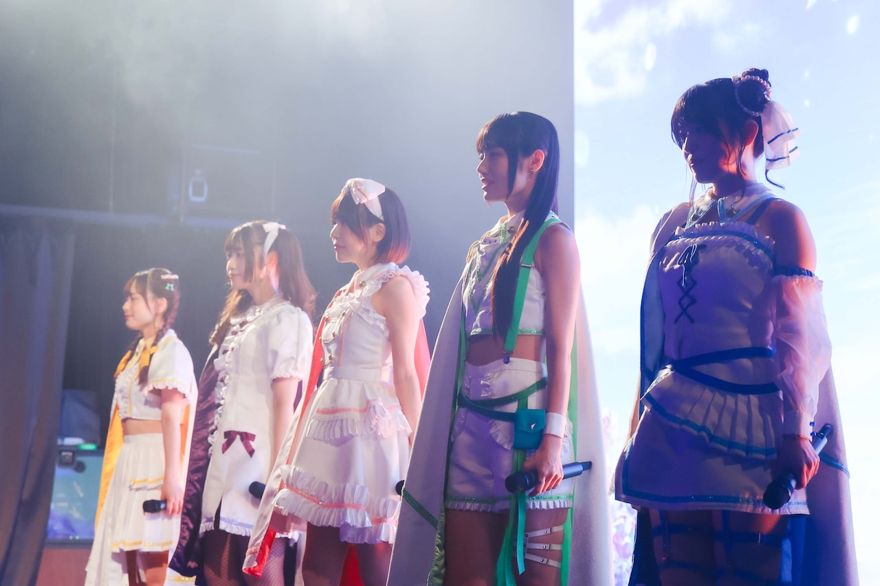 「『前橋ウィッチーズ』活動1周年記念ライブ ～We are 前橋ウィッチーズ！」の様子