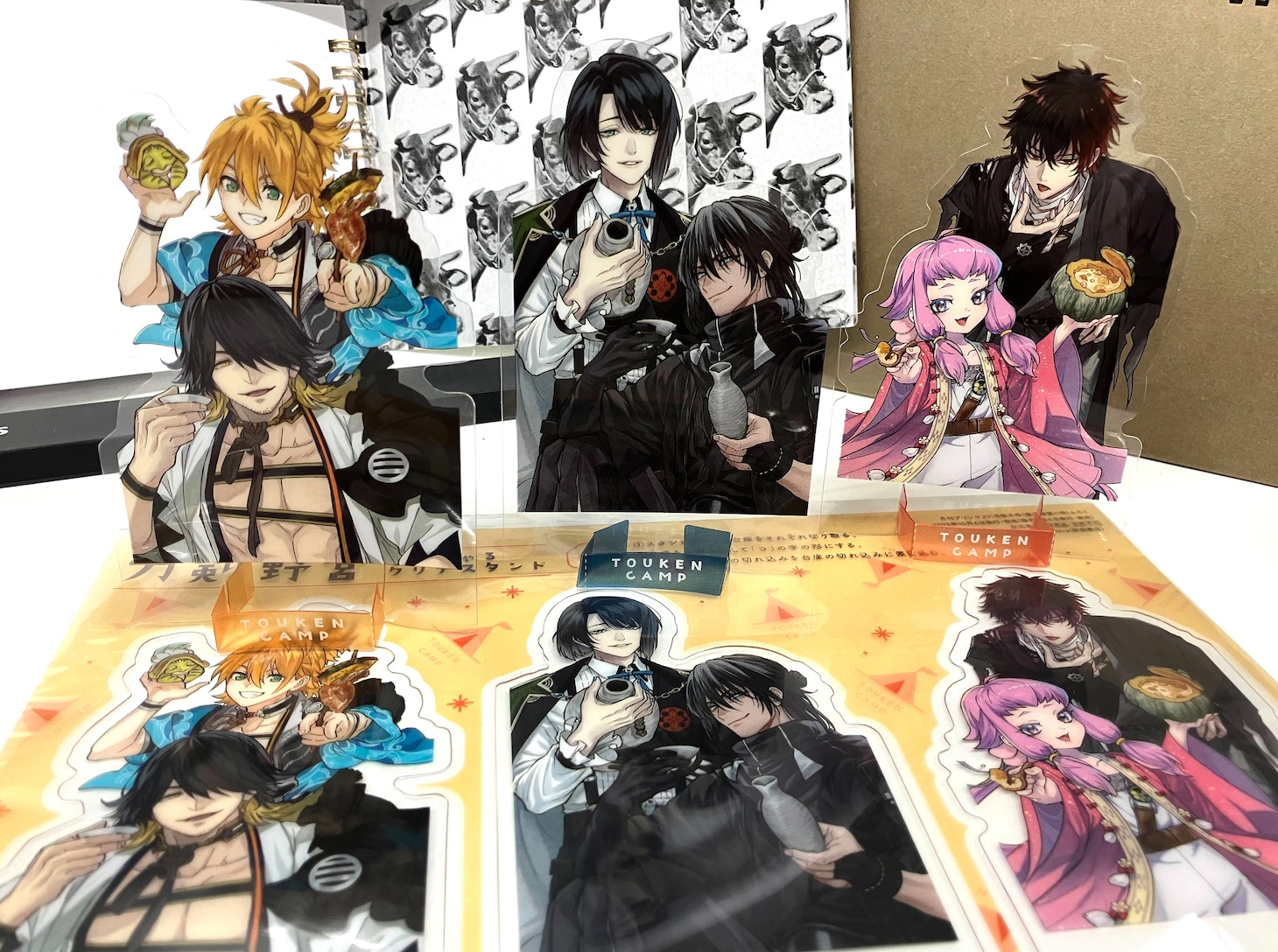 「刀剣乱舞 あうとどあ異聞 刀剣野営」のクリアスタンド