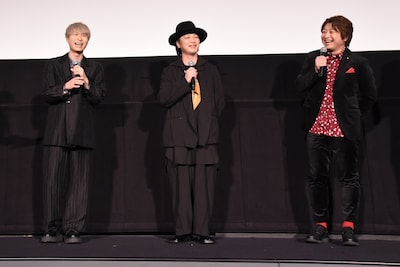 「ヤマトよ永遠に REBEL3199 第四章 水色の乙女（サーシャ）」上映記念舞台挨拶の様子。左から上村祐翔、鳥海浩輔、小野大輔
