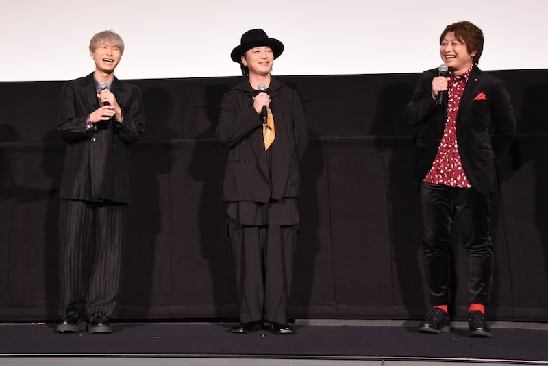 「ヤマトよ永遠に REBEL3199 第四章 水色の乙女(サーシャ)」上映記念舞台挨拶の様子。左から上村祐翔、鳥海浩輔、小野大輔