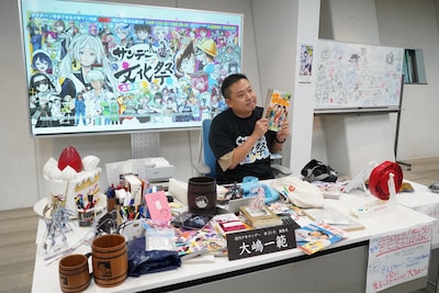 ゲリラで開催された大嶋編集長による“ガラポンタイム”の様子