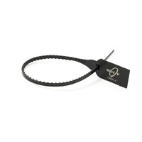 ボディバッグとスニーカーに付属する結束バンド