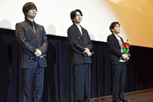 左から斉藤壮馬、花江夏樹、木下麦監督