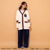 「ハイキュー!! もこもこルームウエア」ヒナガラスモデルの着用イメージ