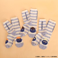 「ハイキュー!! もこもこルームソックス」ヒナガラス（左）、カゲガラス（中央）、ツキガラス（右）