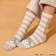 「ハイキュー!! もこもこルームソックス」ボクトフクロウモデルの着用イメージ