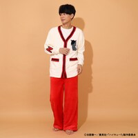 「ハイキュー!! もこもこルームウエア」クロオネコモデルの着用イメージ