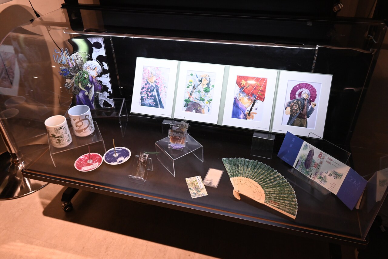 おまけ付き】漆原友紀 蟲師展 アクリルパネル 蟲師展」の物販の様子