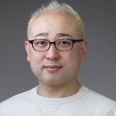 ナレーションの高橋伸也