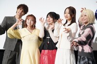 左から宮野真守、田中美海、衣川里佳、河瀬茉希、本渡楓。