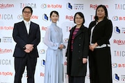 左から高橋宙生氏、松井玲奈、王敏惠氏、花宮麻衣氏