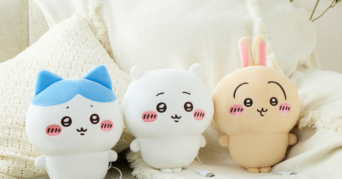 ぎゅ……「ちいかわ」あったかぬいぐるみ 膝に置いて労働したり、休ん 