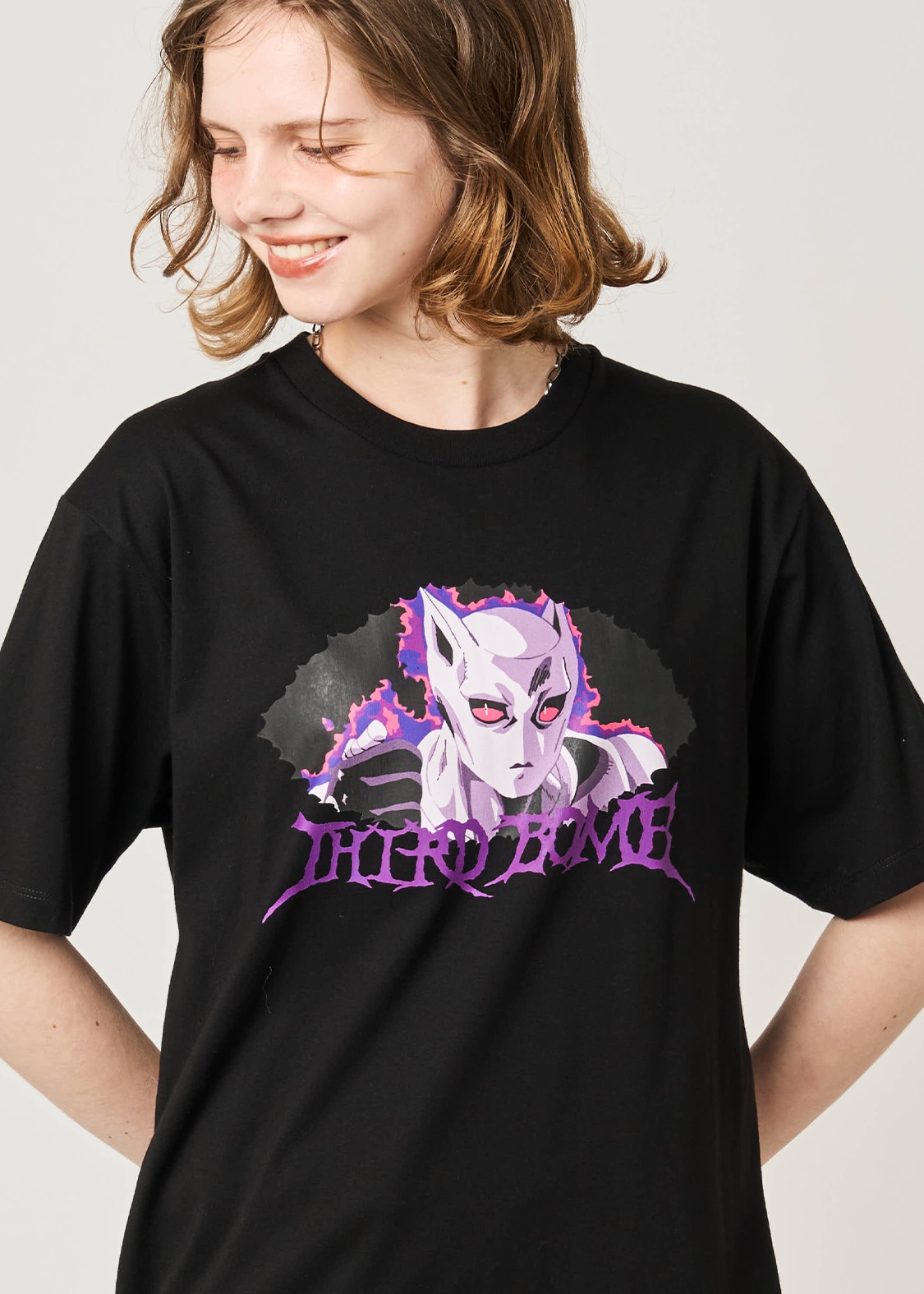 「第3の爆弾｜Tシャツ」 (c)LUCKY LAND COMMUNICATIONS／集英社・ジョジョの奇妙な冒険DU製作委員会