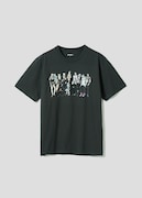 「暗殺者チーム|Tシャツ」 (c)LUCKY LAND COMMUNICATIONS/集英社・ジョジョの奇妙な冒険GW製作委員会