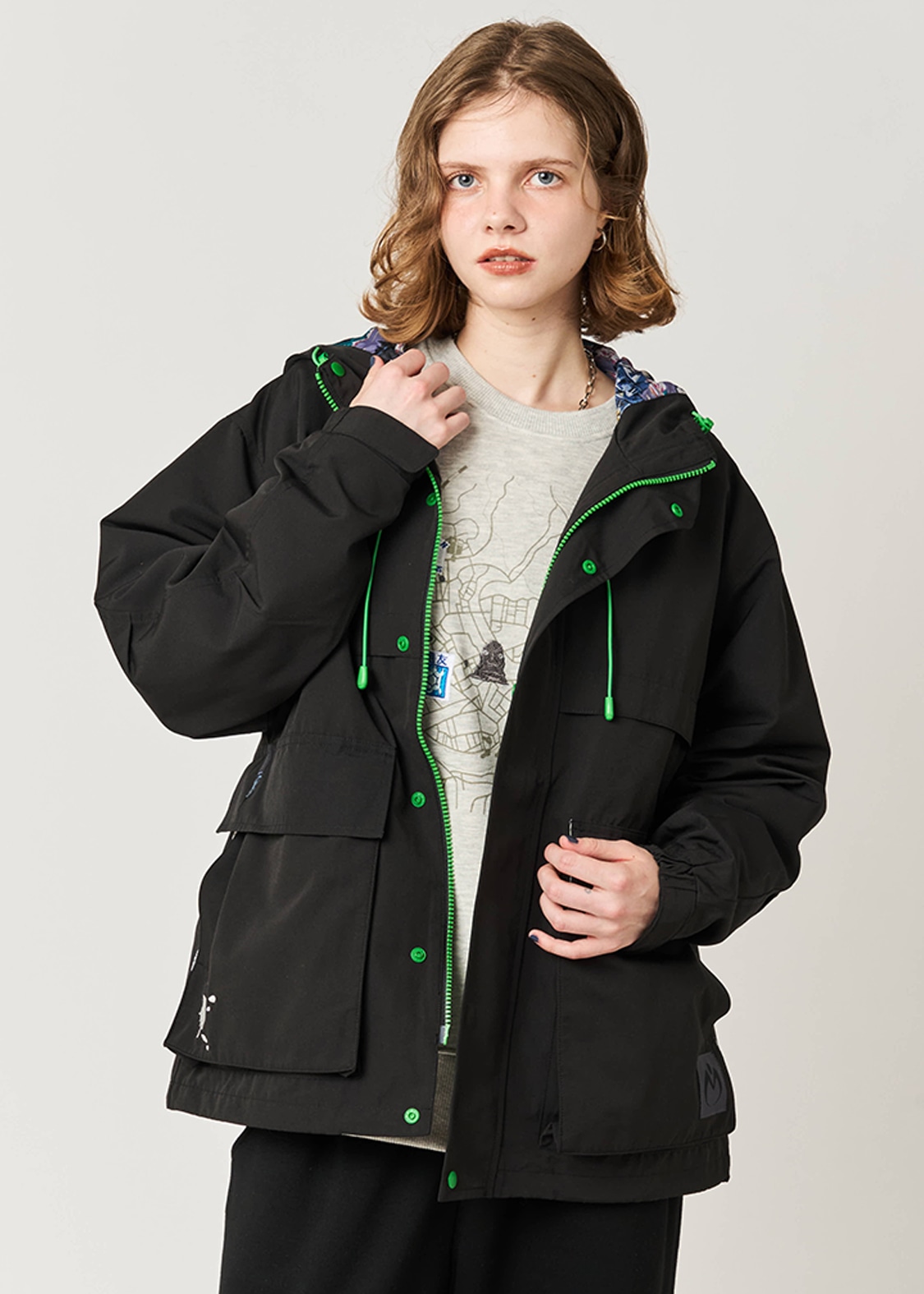 「ヘブンズ・ドアー｜マウンテンパーカー」 (c)LUCKY LAND COMMUNICATIONS／集英社・ジョジョの奇妙な冒険DU製作委員会