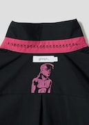 「ジョジョ」×グラニフの新作アイテム21種、徐倫＆承太郎の親子ニットなど