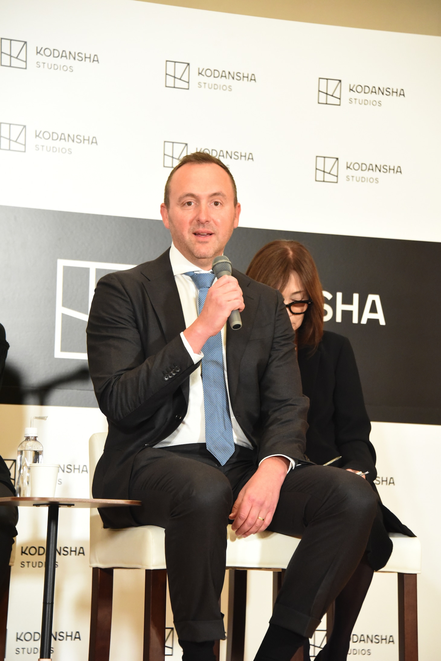 ニコラス・ゴンダプロデュサー