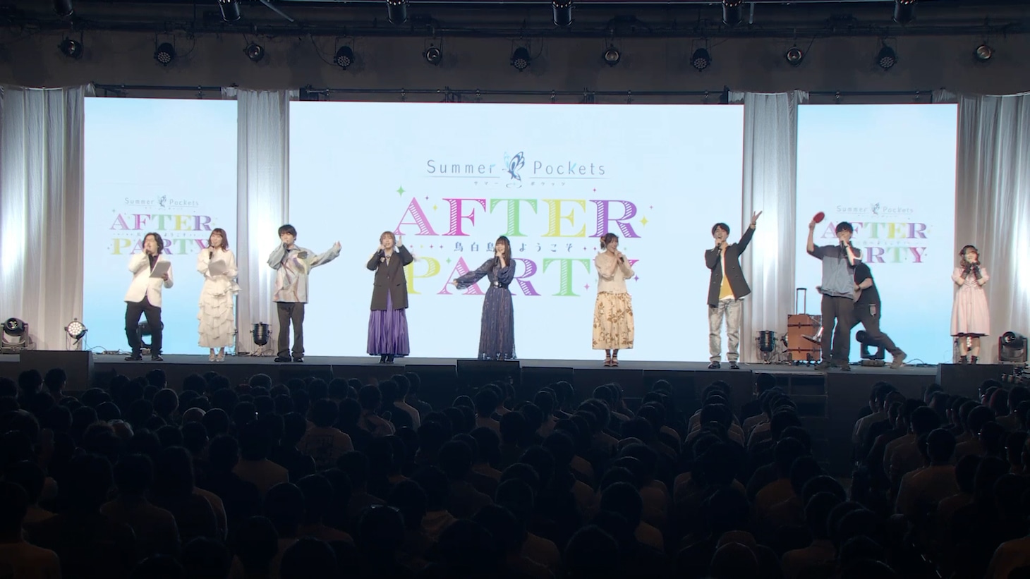 「TVアニメ『Summer Pockets』AFTER PARTY」昼公演より。左から白石稔、小原好美、千葉翔也、高森奈津美、稗田寧々、岩井映美里、熊谷健太郎、浜田洋平、田中あいみ