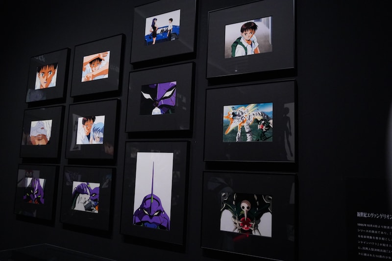 「30周年記念展『ALL OF EVANGELION』」の展示。