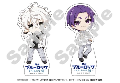 パンフレットに付属する「白宝制服凪＆玲王ちびキャラシール」