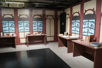 「魔入りました！入間くん」原作初の展覧会オープン！生原稿を多数展示、作中の再現も