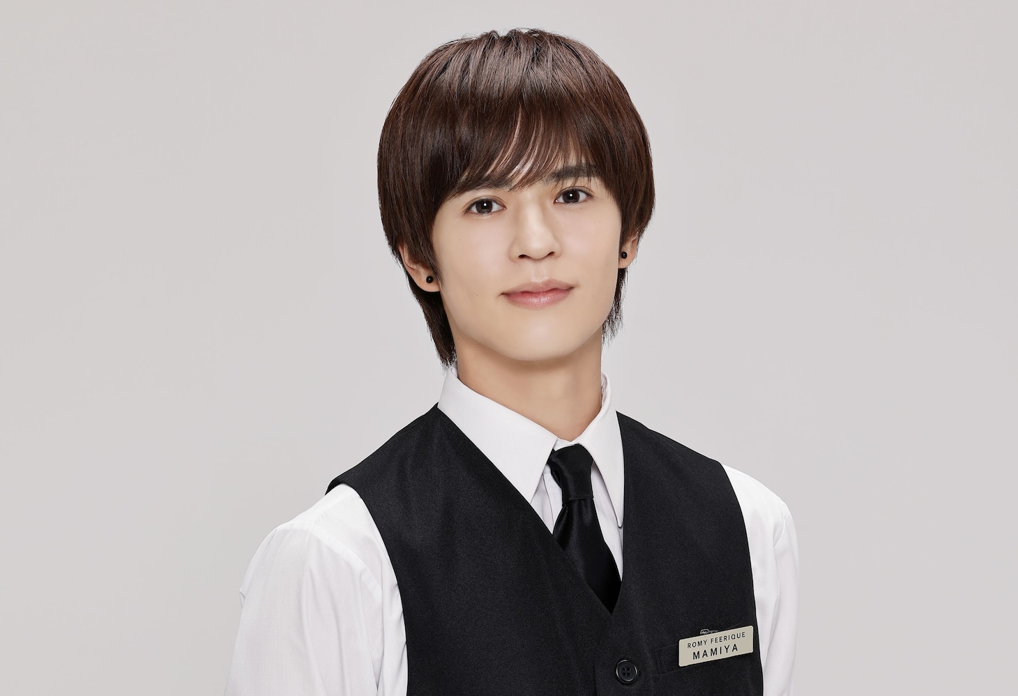 間宮棗役の奥野壮