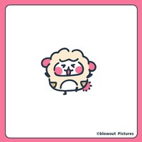いつもニコニコ、元気なひつじのアッチモ。ポケットの中には、大すきなお菓子がたくさん。「食べる？」ってお友達にわけっこするのがすき。誕生日は4月10日 (c)blowout Music Labels