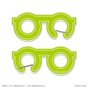 「メガネアクリルカラビナ」 (c)blowout Music Labels