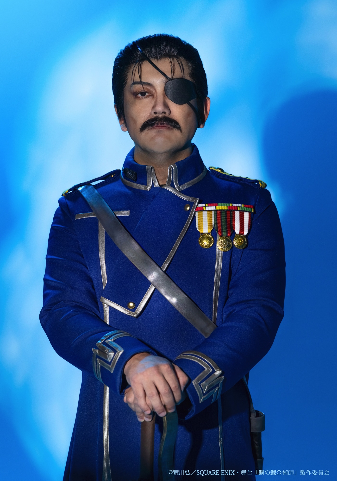 谷口賢志 扮するキング・ブラッドレイ