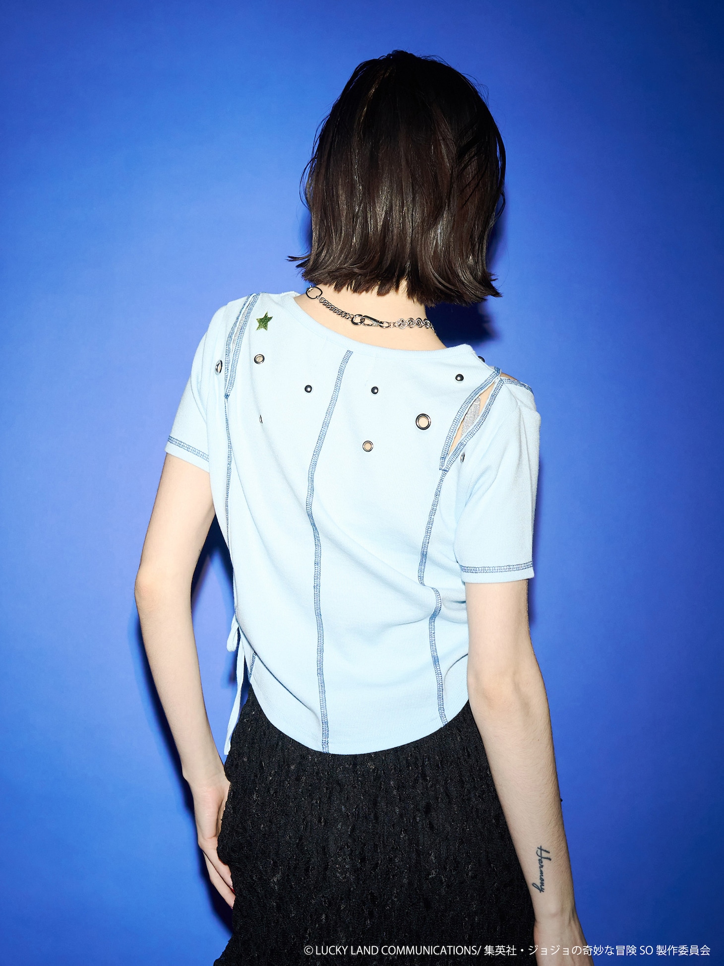 「【アニメ『ジョジョの奇妙な冒険 ストーンオーシャン』×jouetie】フィットTシャツ」