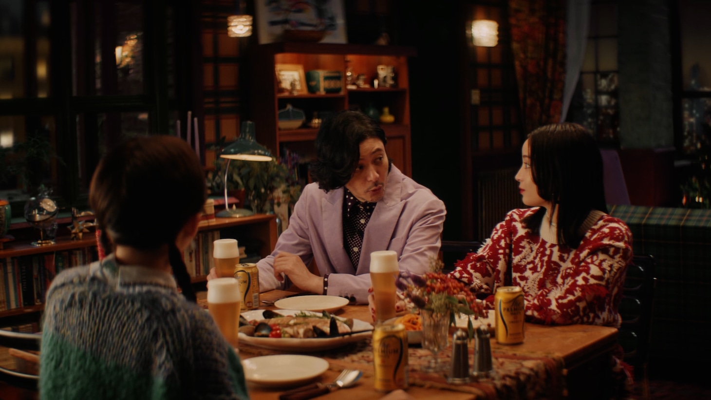 「ザ・プレミアム・モルツ」の新CM「プレモル子ちゃん・来年の抱負」篇より