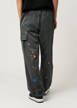 「チェンソーマン」とグラニフが初コラボ　デンジとポチタの会話シーンなどをデザイン