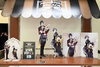 「BIGビッグアクリルスタンド」