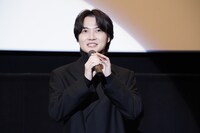 「よろしくお願いしまぁぁぁすっ!!」を披露する前、音量について注意喚起する神木隆之介