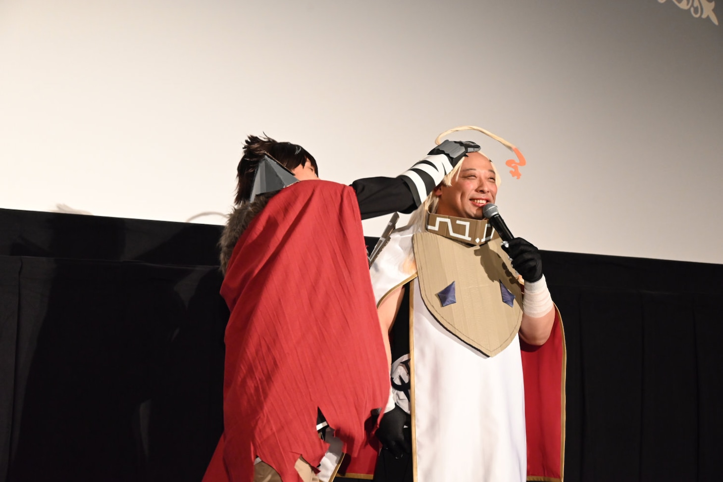 「ダメー！」とツッコミを入れる布川ひろきとみちお