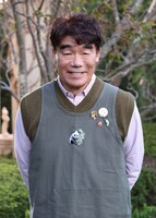 村田雄浩演じる山川健三郎