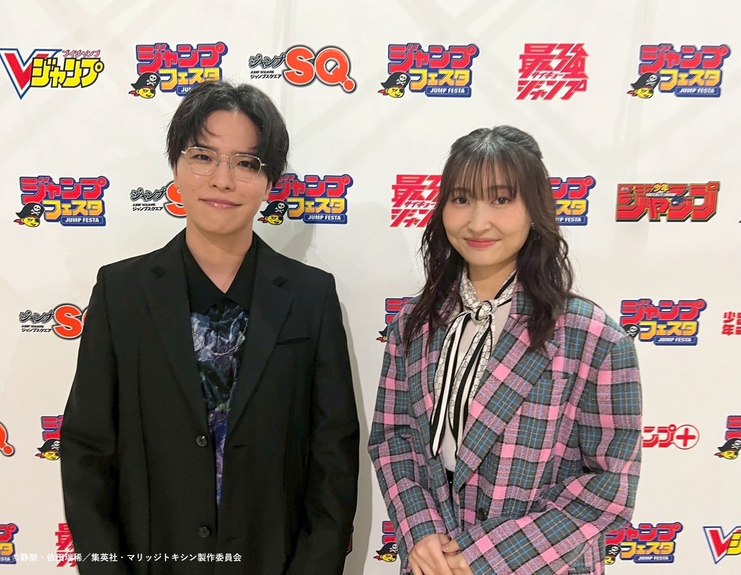 左から石谷春貴、若山詩音