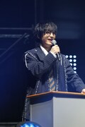 「ジャンプフェスタ2026」内の「アオのハコ」ステージイベントに登壇した小林千晃 (c)三浦糀／集英社・「アオのハコ」製作委員会