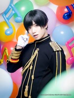 植田圭輔扮する日本