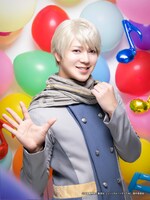 山沖勇輝扮するロシア