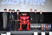 TVアニメ「鎧真伝サムライトルーパー」先行上映会の様子。左から熊谷健太郎、村瀬歩、榎木淳弥、石橋陽彩、REIA、TSUBASA、TAKERU