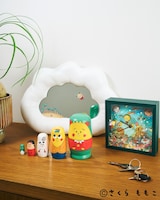 コジコジ×studio CLIP　餃子皿、炒飯皿、マトリョーシカが登場、PCケースには名言