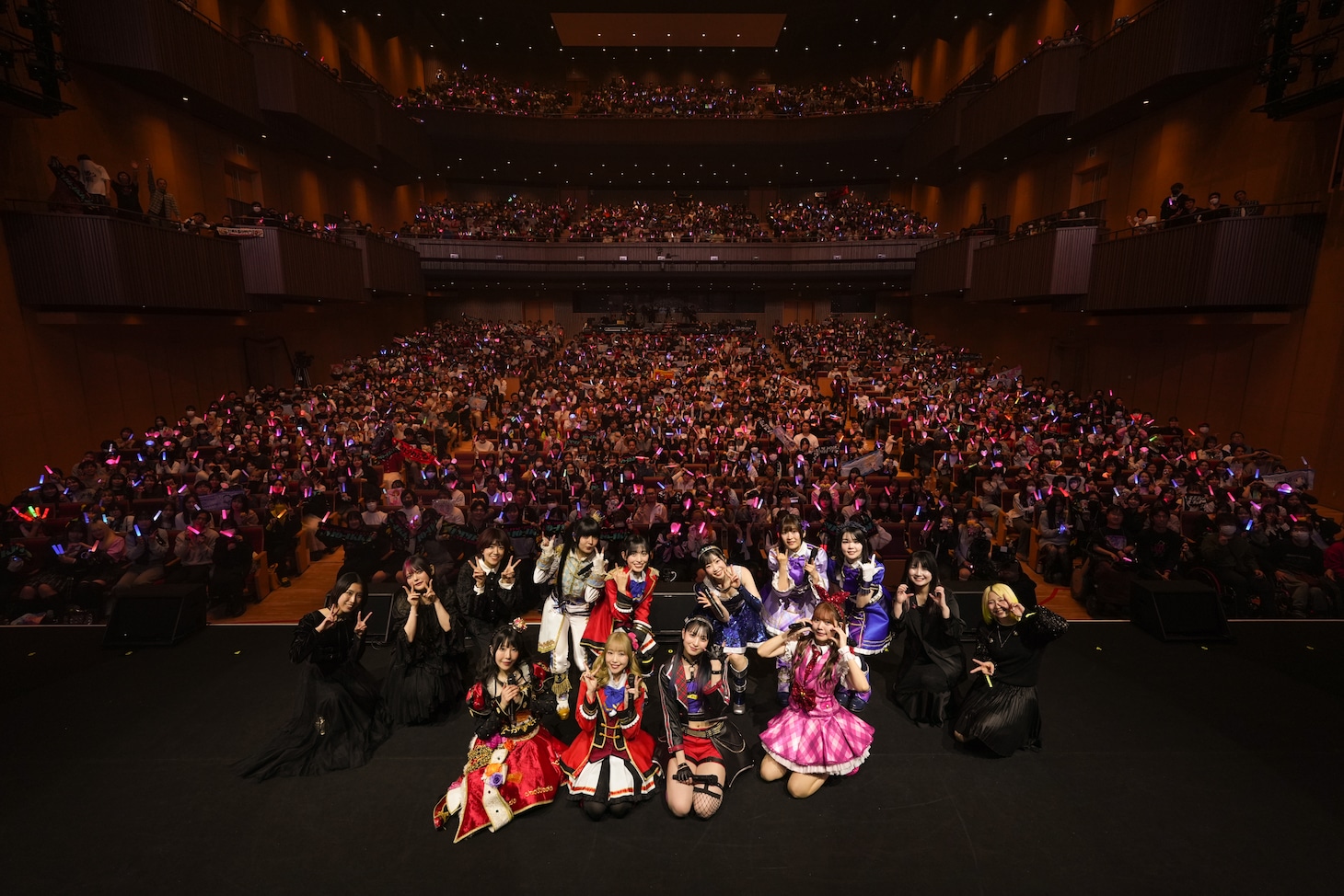 「ALL AIKATSU！ ROCK FES. MO-IKKAI!!」の様子