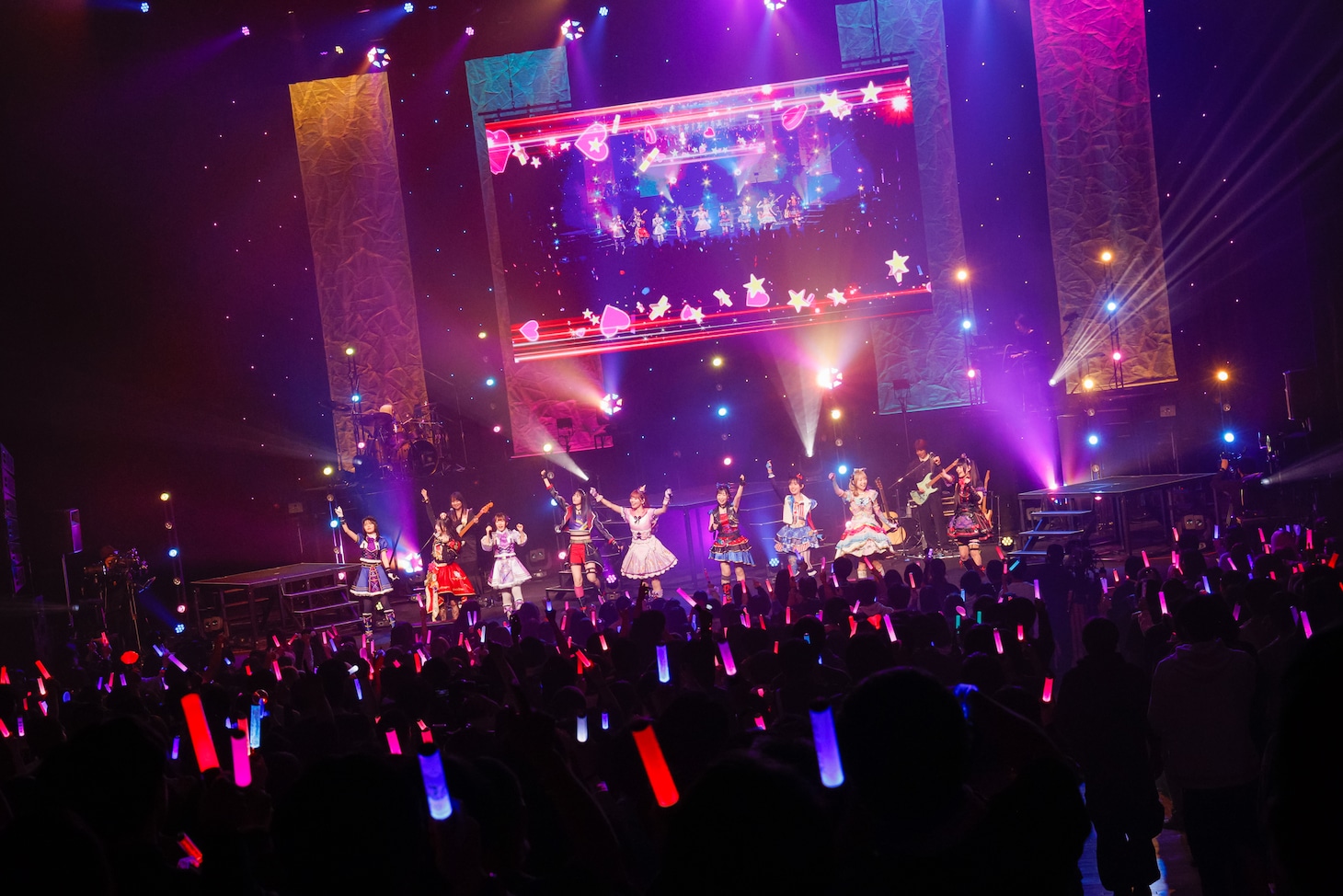 「ALL AIKATSU！ ROCK FES. MO-IKKAI!!」の様子